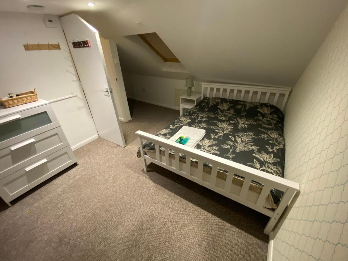The Attic En-Suite Room พลีมัธ ภายนอก รูปภาพ